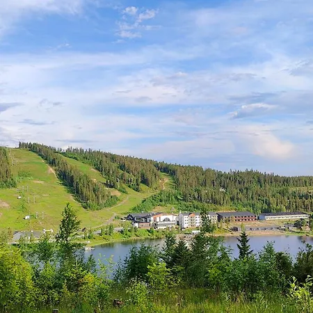 Jaervenrantahuoneisto Lakevillas B1 *